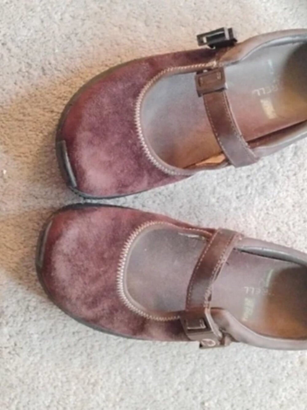 Merrell Mary Jane's in brown size 8